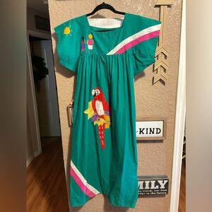 Women’s Parrot Appliqué Green Dress Women’s Size Small